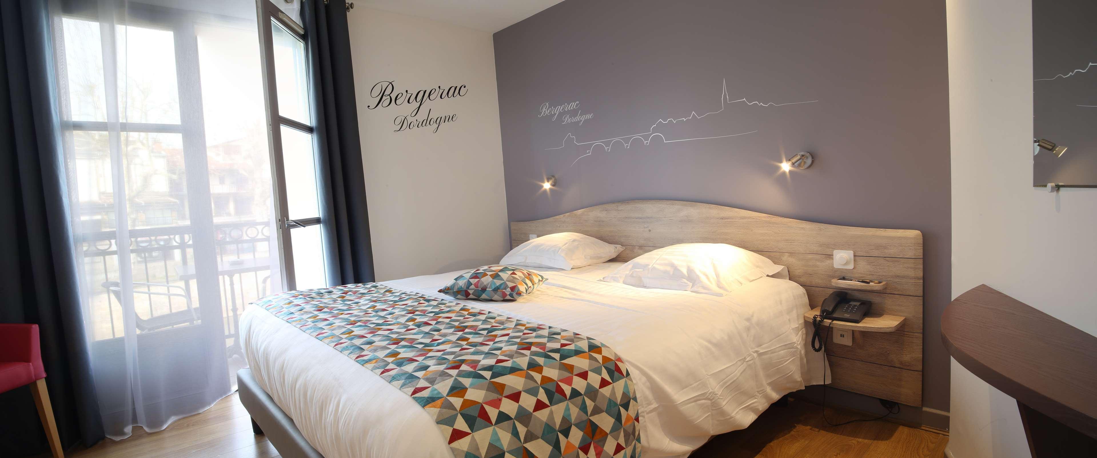 Hotel Western Le Pont D'or 3*
